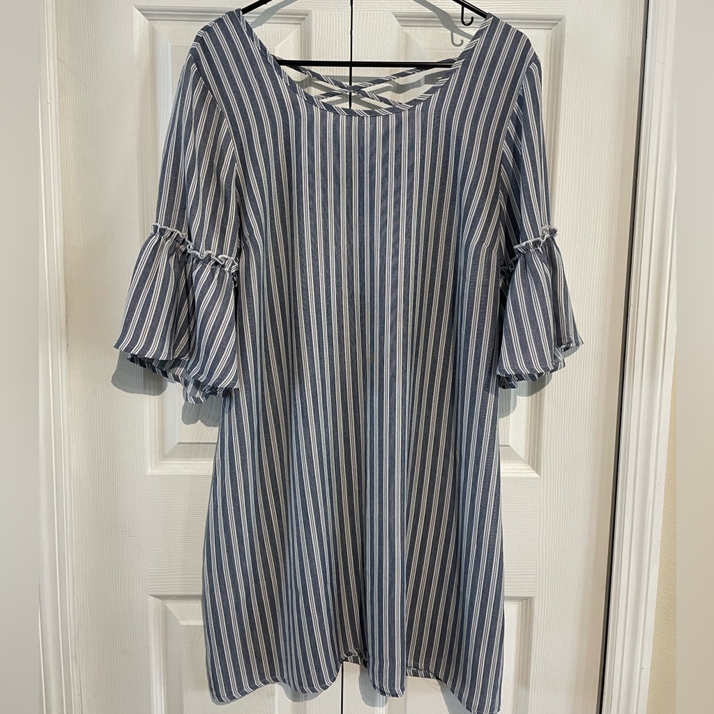 Flowy Blue and White Striped Dress Medium Casual or Work Look